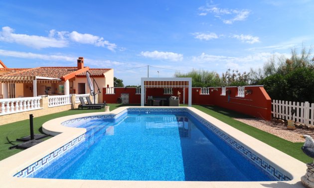 Resale - Country House -
Daya Vieja - Daya Vieja - Country
