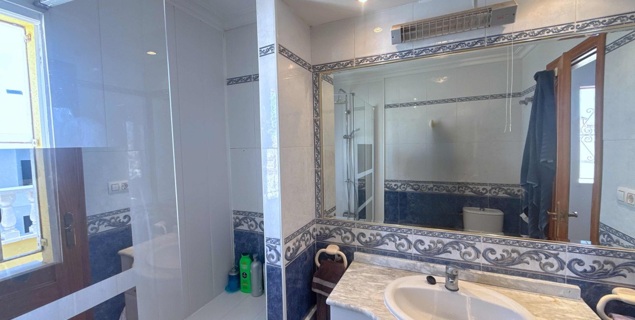 Resale - Townhouse -
Orihuela Costa - La Zenia