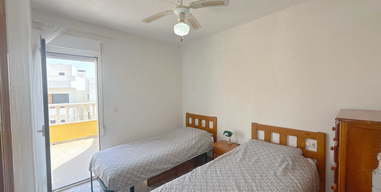 Resale - Townhouse -
Orihuela Costa - La Zenia