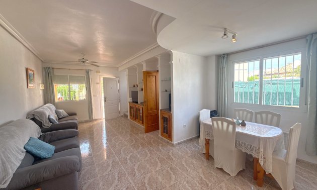 Resale - Townhouse -
Orihuela Costa - La Zenia