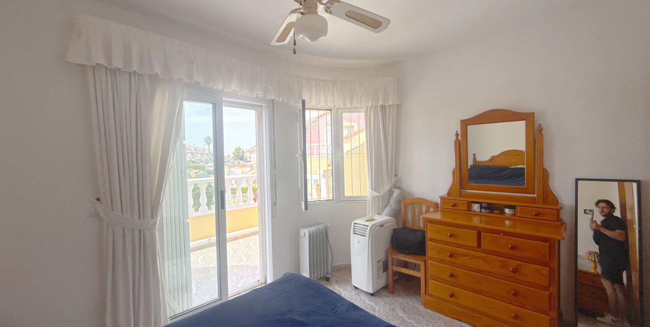 Resale - Townhouse -
Orihuela Costa - La Zenia