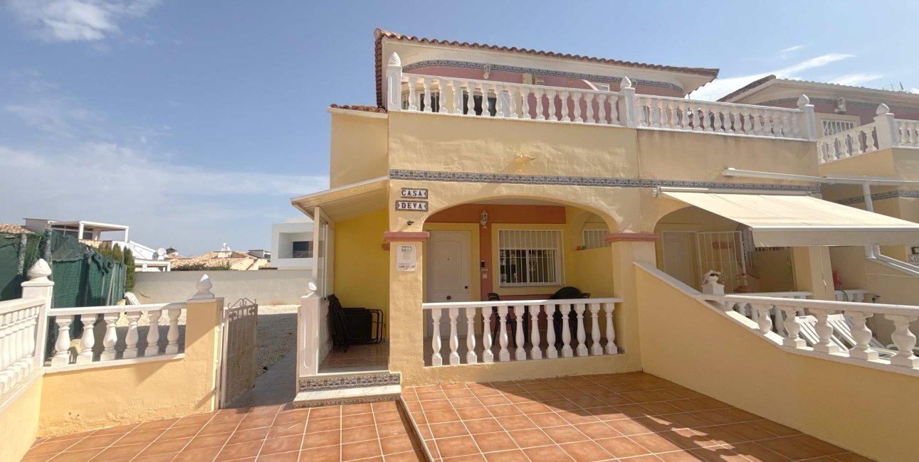 Resale - Townhouse -
Orihuela Costa - La Zenia