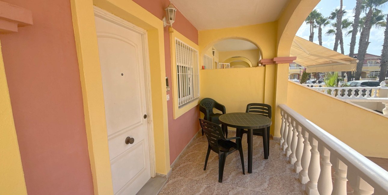 Resale - Townhouse -
Orihuela Costa - La Zenia
