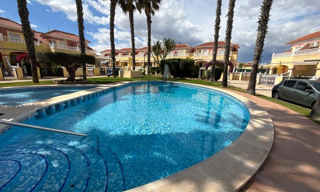Resale - Townhouse -
Orihuela Costa - La Zenia