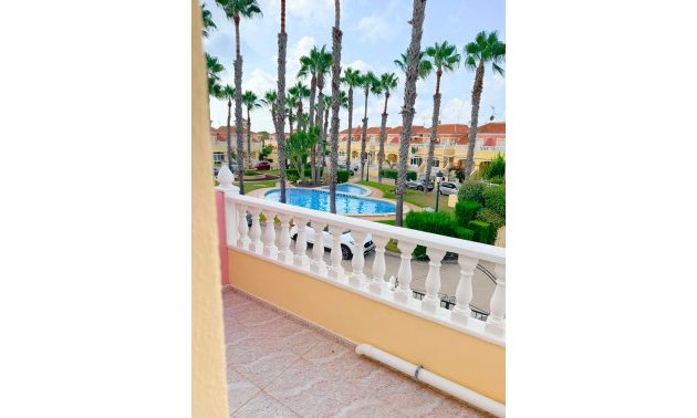 Resale - Townhouse -
Orihuela Costa - La Zenia