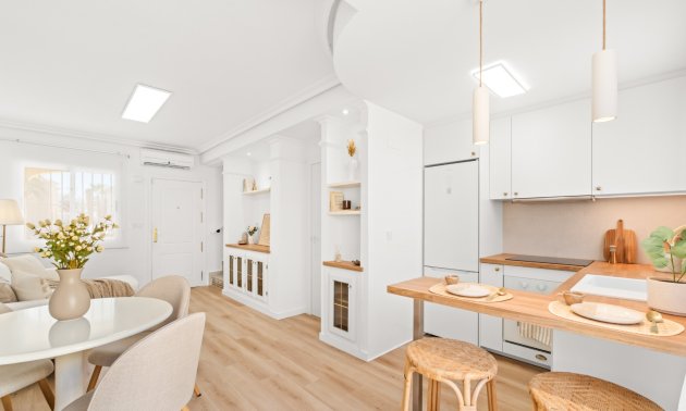Resale - Townhouse -
Orihuela Costa - Las Filipinas