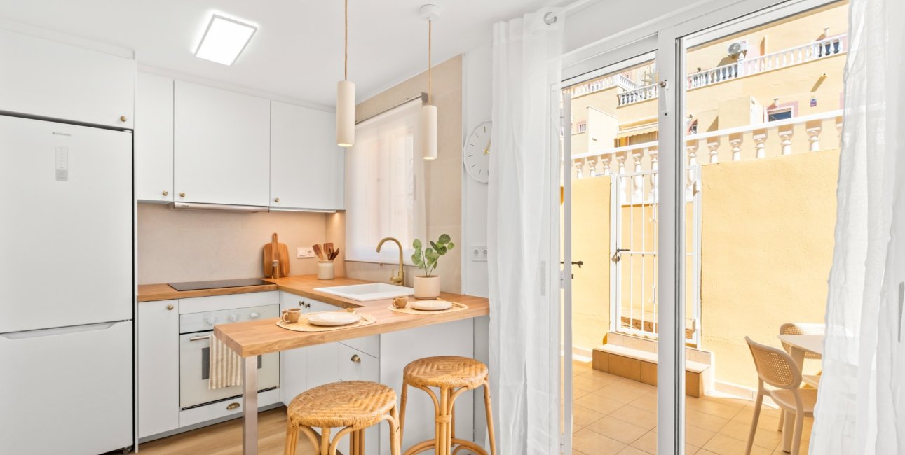 Resale - Townhouse -
Orihuela Costa - Las Filipinas
