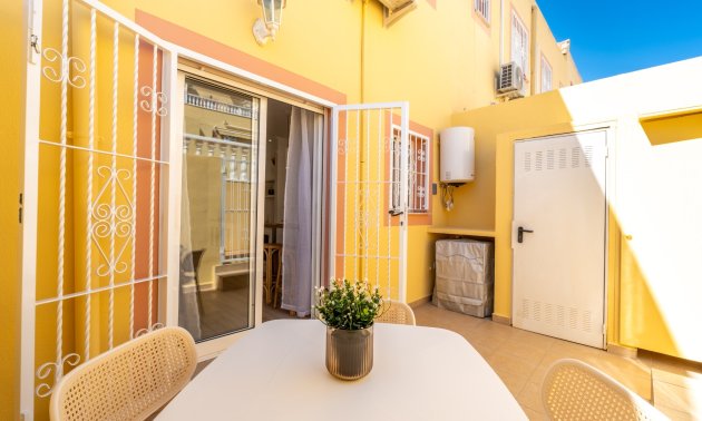 Resale - Townhouse -
Orihuela Costa - Las Filipinas
