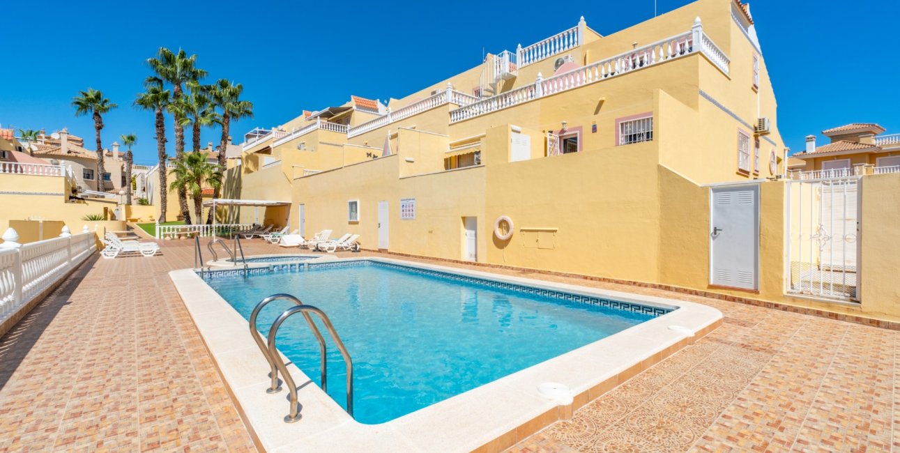 Resale - Townhouse -
Orihuela Costa - Las Filipinas
