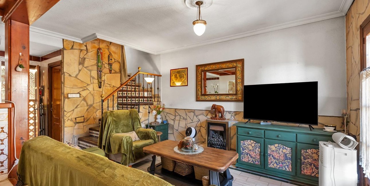 Resale - Townhouse -
Torrevieja - Cala de cabo cervera