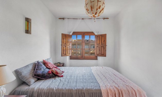 Resale - Townhouse -
Torrevieja - Cala de cabo cervera