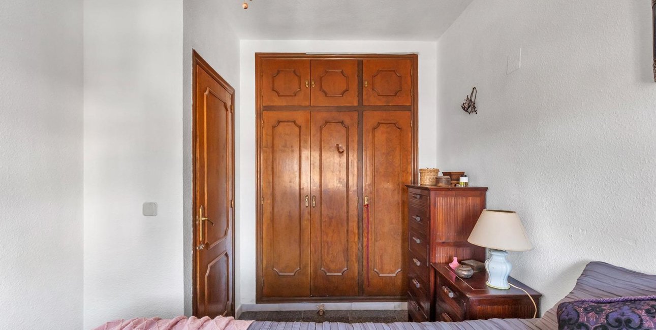 Resale - Townhouse -
Torrevieja - Cala de cabo cervera