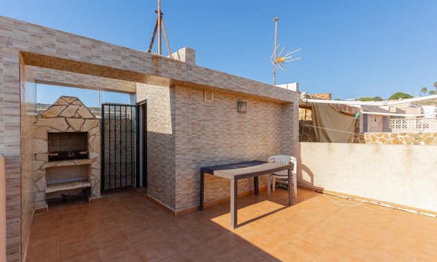 Resale - Townhouse -
Torrevieja - Cala de cabo cervera