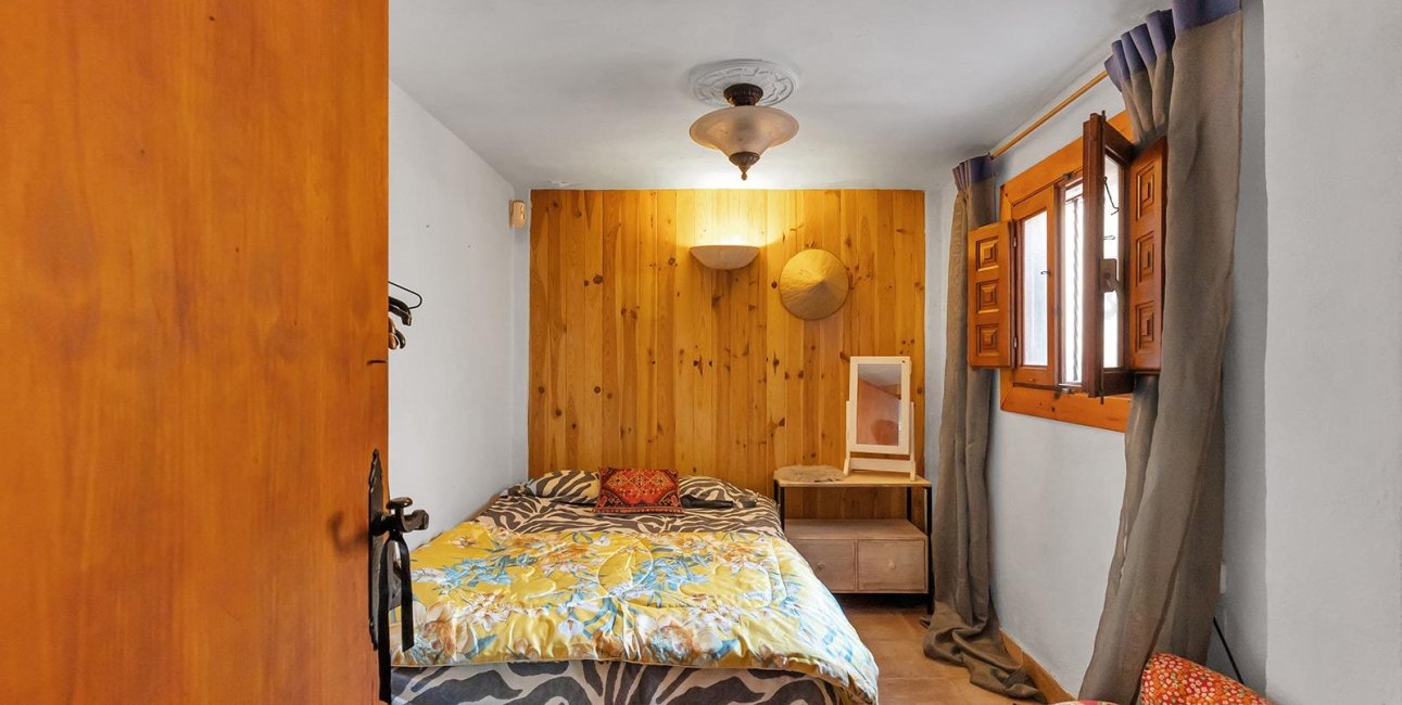 Resale - Townhouse -
Torrevieja - Cala de cabo cervera