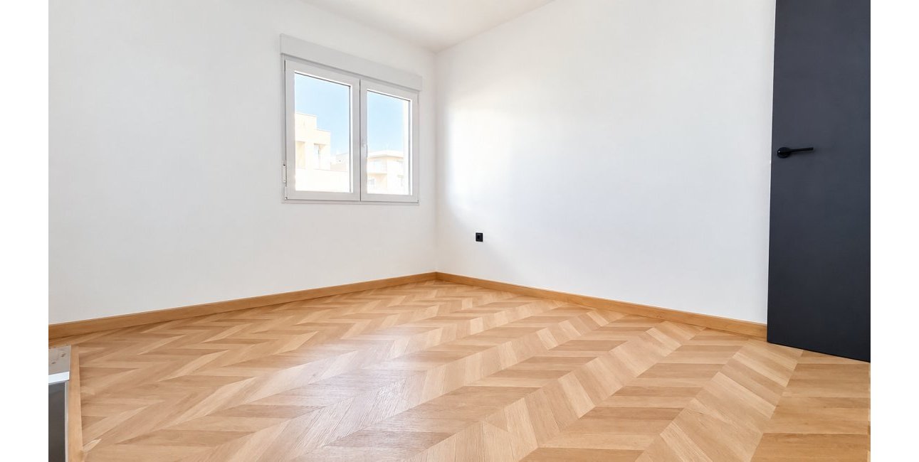 Resale - Apartment / Duplex -
Torrevieja - Playa del Cura