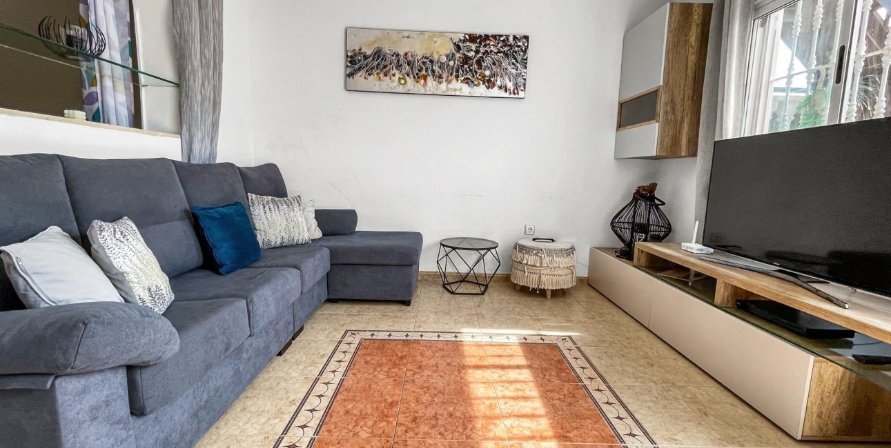 Resale - Bungalow -
Torrevieja - La Siesta - El Salado -  Torreta