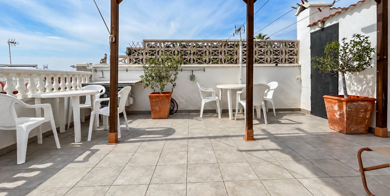 Resale - Bungalow -
Torrevieja - La Siesta - El Salado -  Torreta