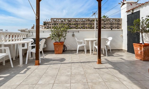 Resale - Bungalow -
Torrevieja - La Siesta - El Salado -  Torreta