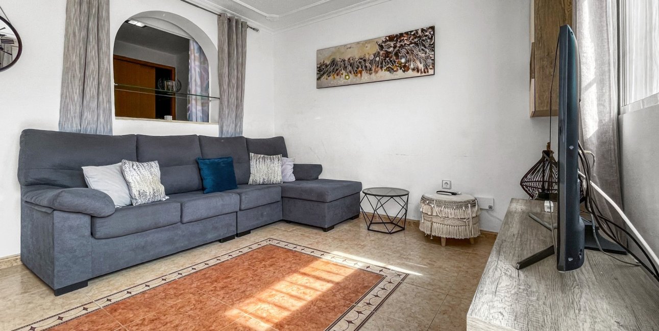 Resale - Bungalow -
Torrevieja - La Siesta - El Salado -  Torreta