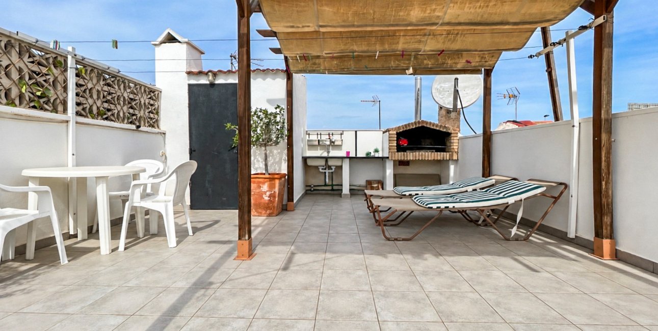 Resale - Bungalow -
Torrevieja - La Siesta - El Salado -  Torreta