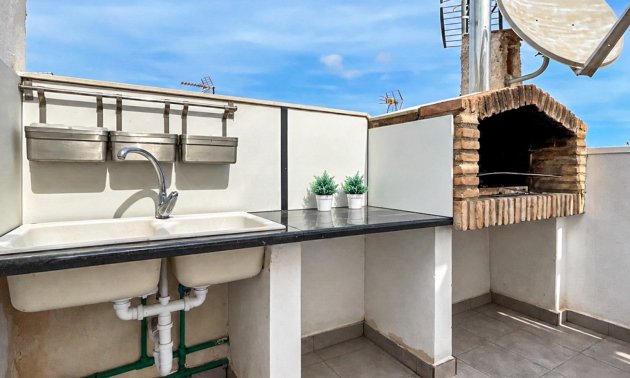 Resale - Bungalow -
Torrevieja - La Siesta - El Salado -  Torreta