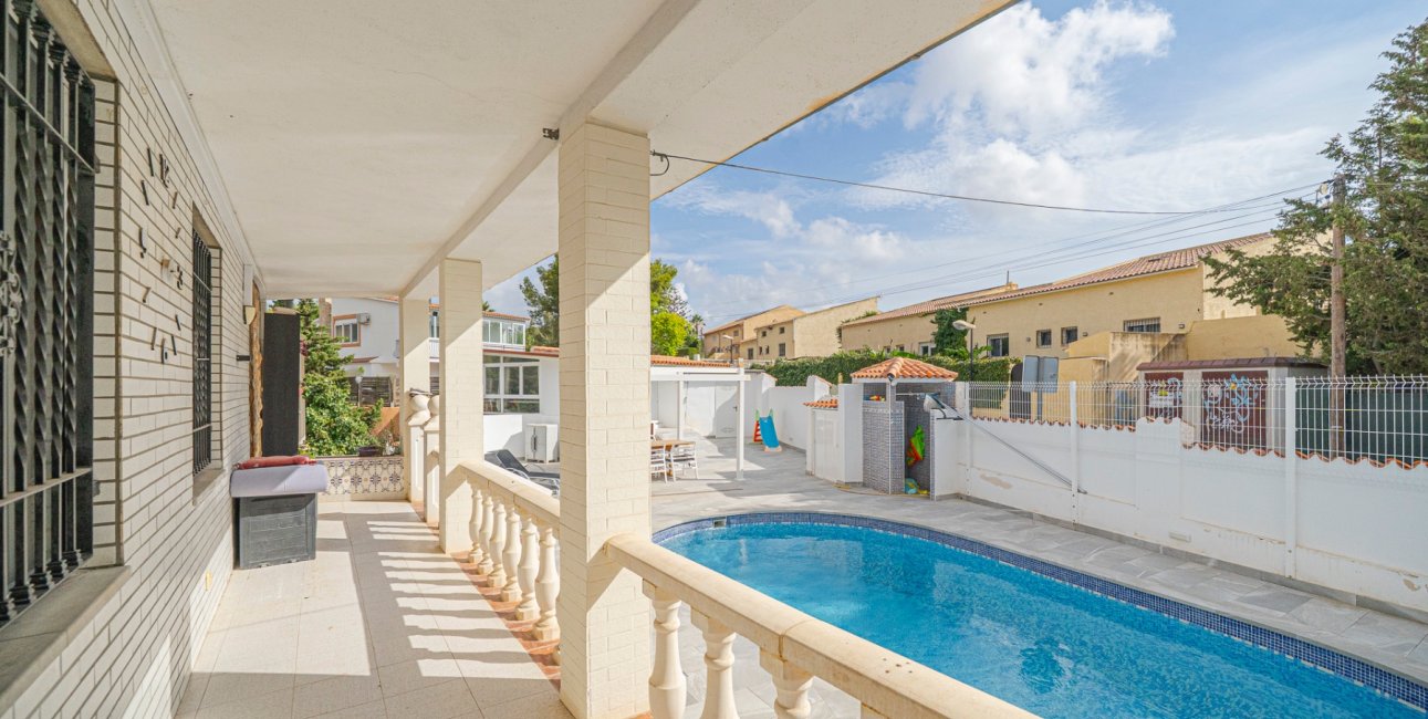 Resale - Villa -
La Nucia - Panorama