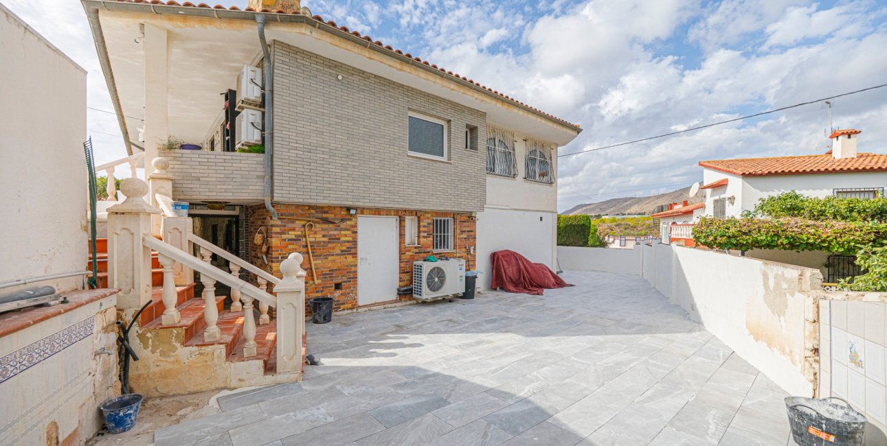 Resale - Villa -
La Nucia - Panorama