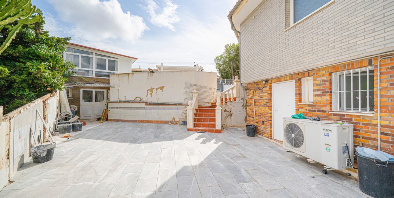 Resale - Villa -
La Nucia - Panorama