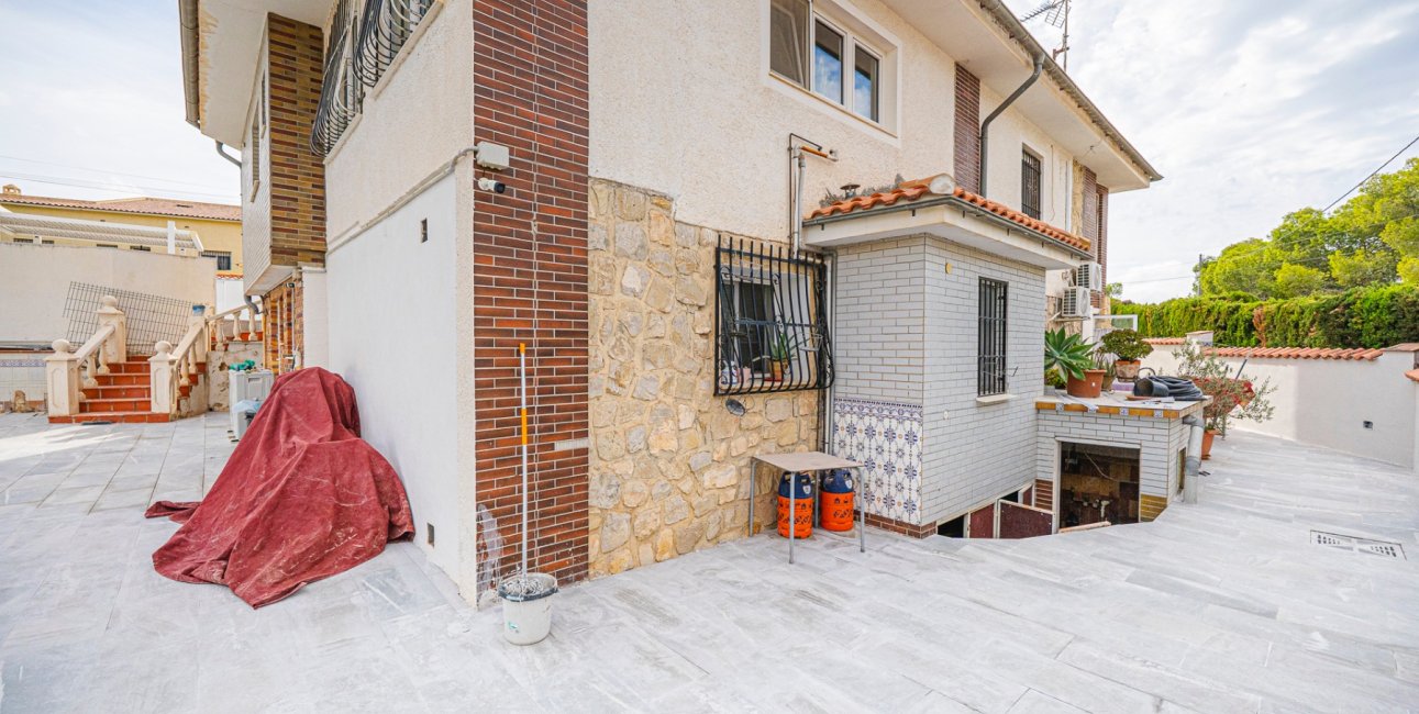 Resale - Villa -
La Nucia - Panorama