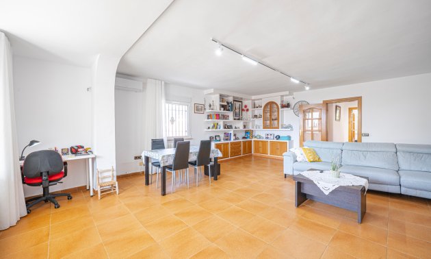 Resale - Villa -
La Nucia - Panorama