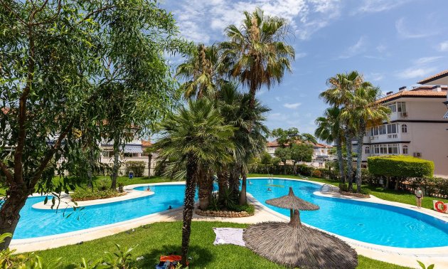 Resale - Townhouse -
Torrevieja - La Mata
