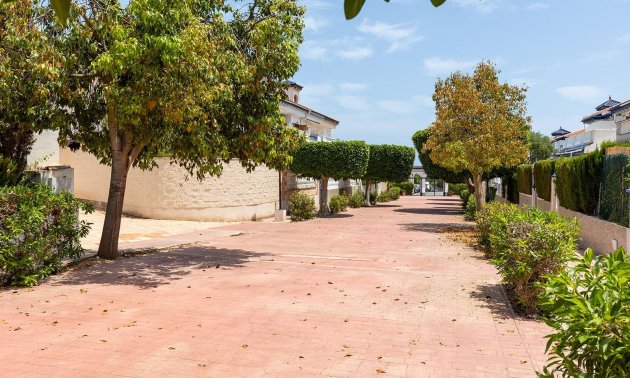 Resale - Townhouse -
Torrevieja - La Mata