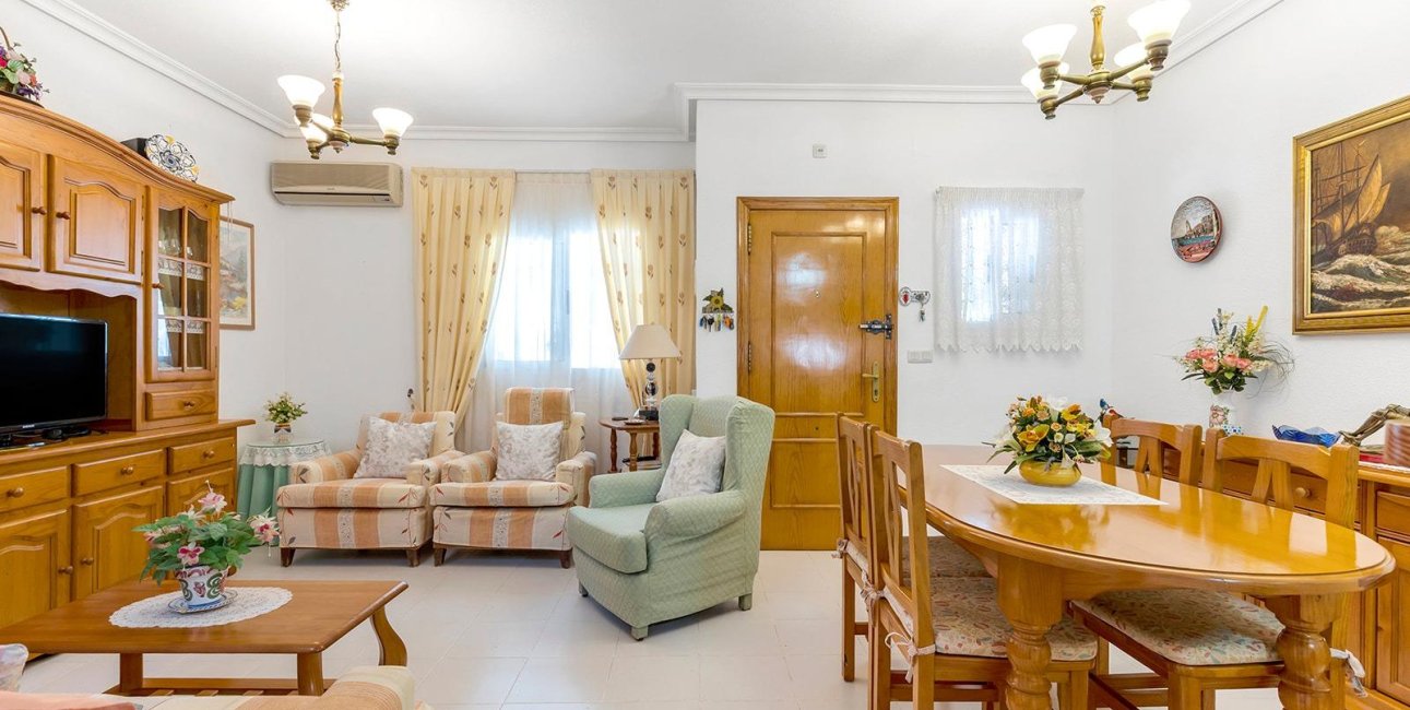 Resale - Townhouse -
Torrevieja - La Mata