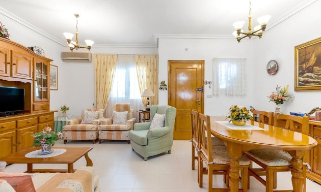 Resale - Townhouse -
Torrevieja - La Mata
