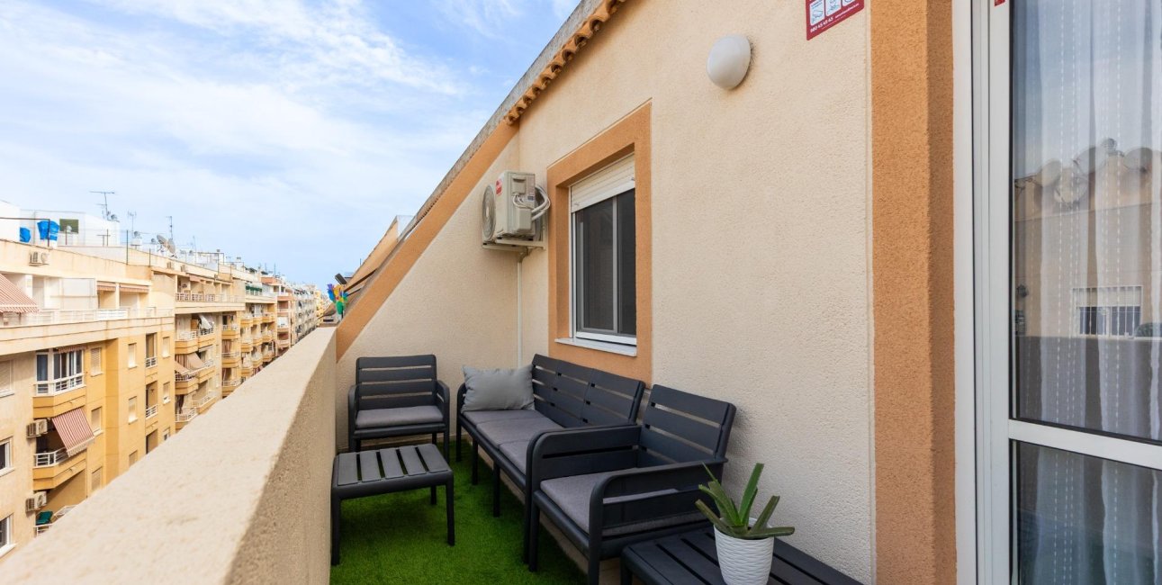 Resale - Penthouse -
Torrevieja - Estacion de autobuses