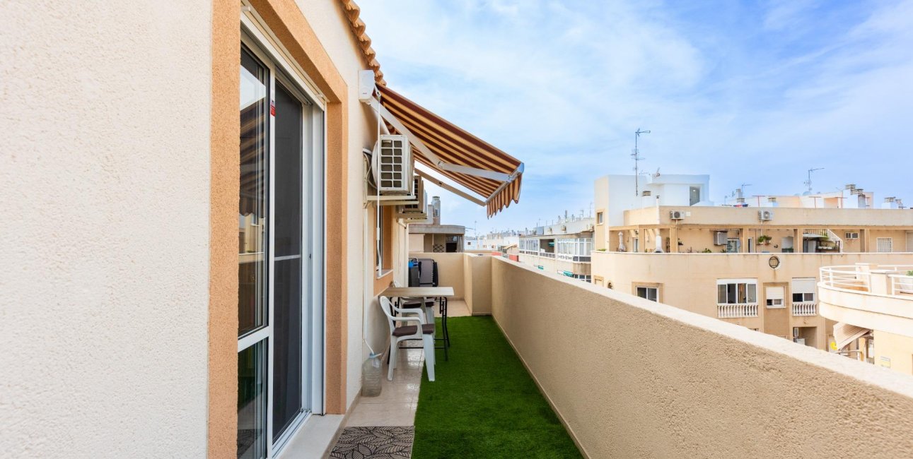 Resale - Penthouse -
Torrevieja - Estacion de autobuses