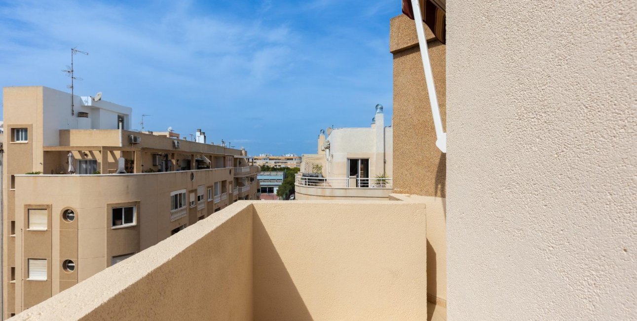 Resale - Penthouse -
Torrevieja - Estacion de autobuses