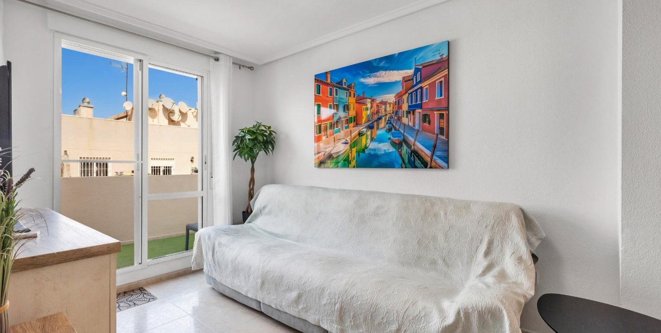 Resale - Penthouse -
Torrevieja - Estacion de autobuses
