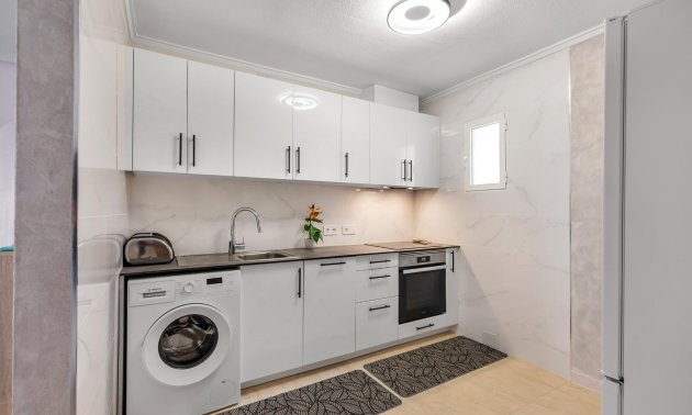 Resale - Penthouse -
Torrevieja - Estacion de autobuses