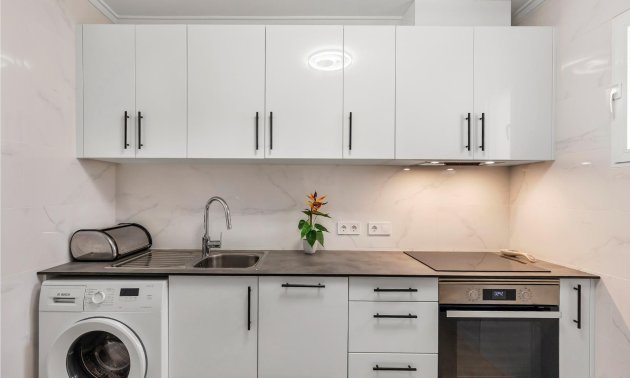 Resale - Penthouse -
Torrevieja - Estacion de autobuses