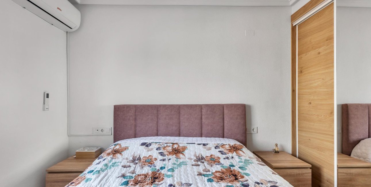 Resale - Penthouse -
Torrevieja - Estacion de autobuses