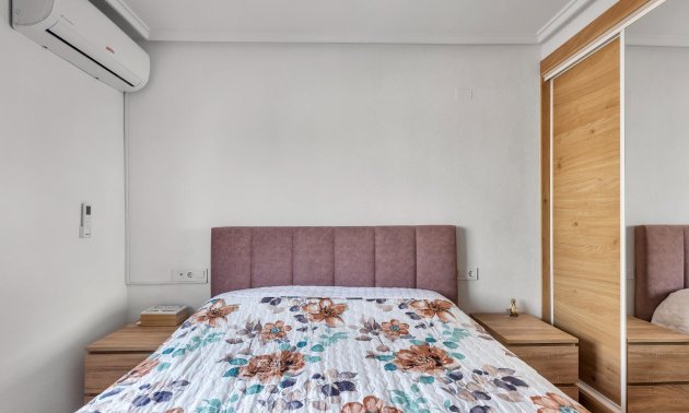 Resale - Penthouse -
Torrevieja - Estacion de autobuses