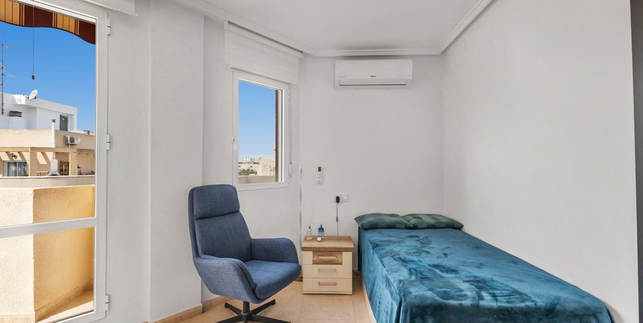 Resale - Penthouse -
Torrevieja - Estacion de autobuses