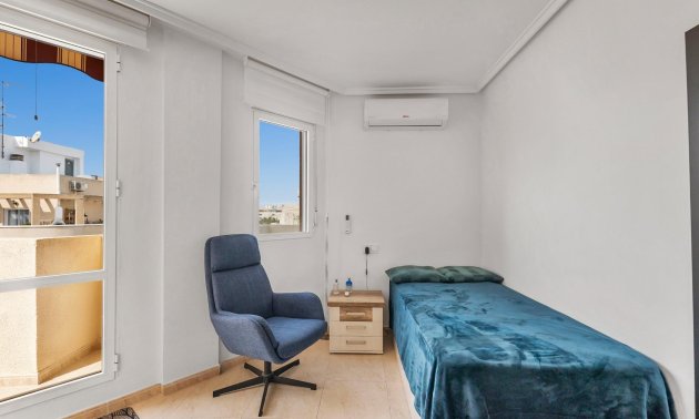 Resale - Penthouse -
Torrevieja - Estacion de autobuses