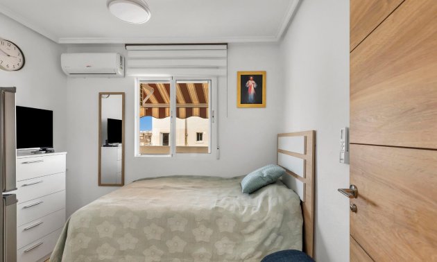 Resale - Penthouse -
Torrevieja - Estacion de autobuses