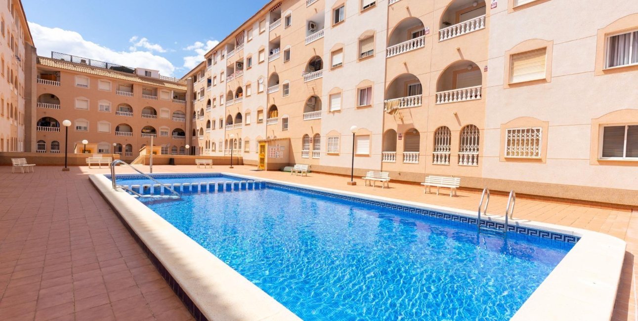 Resale - Penthouse -
Torrevieja - Estacion de autobuses
