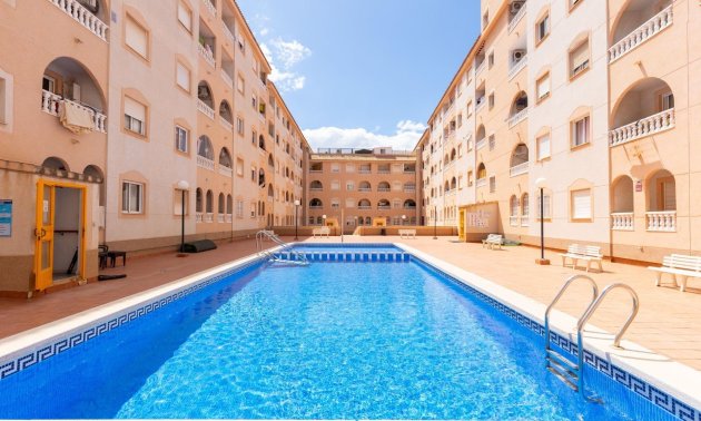 Resale - Penthouse -
Torrevieja - Estacion de autobuses