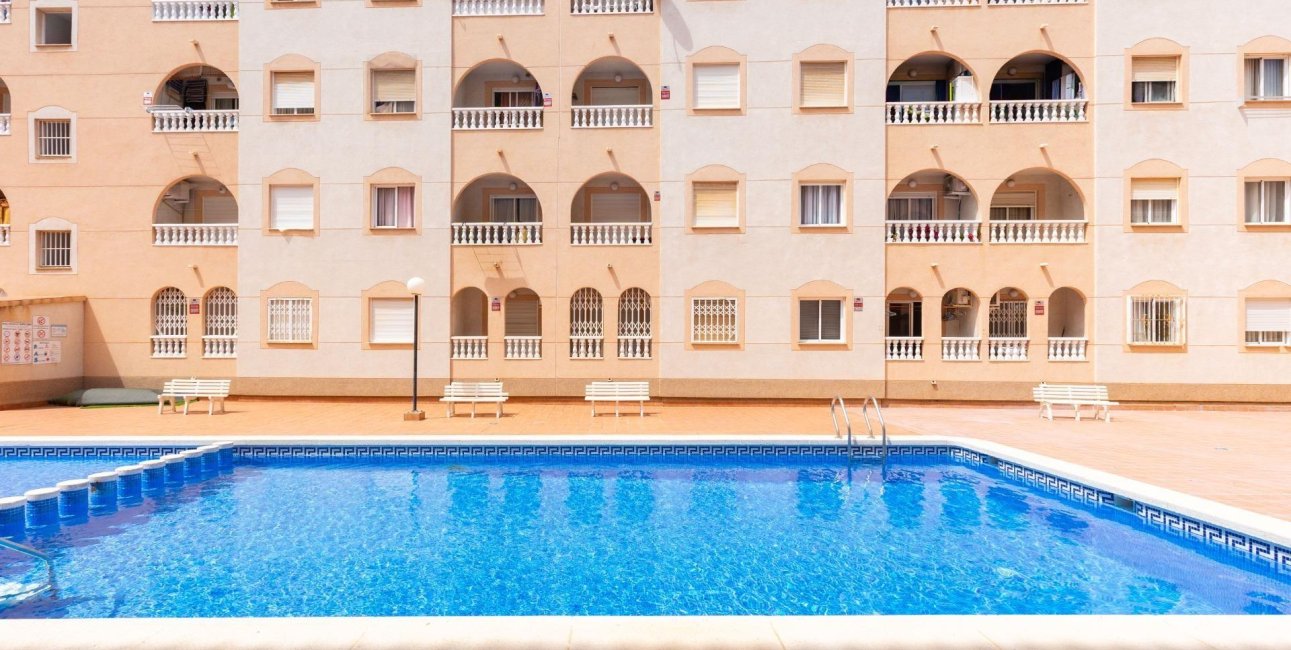 Resale - Penthouse -
Torrevieja - Estacion de autobuses