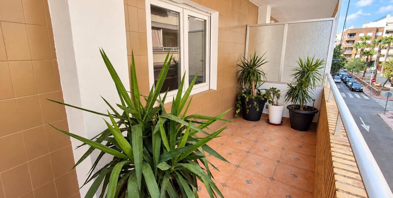 Resale - Apartment / Duplex -
Torrevieja - Playa del Cura