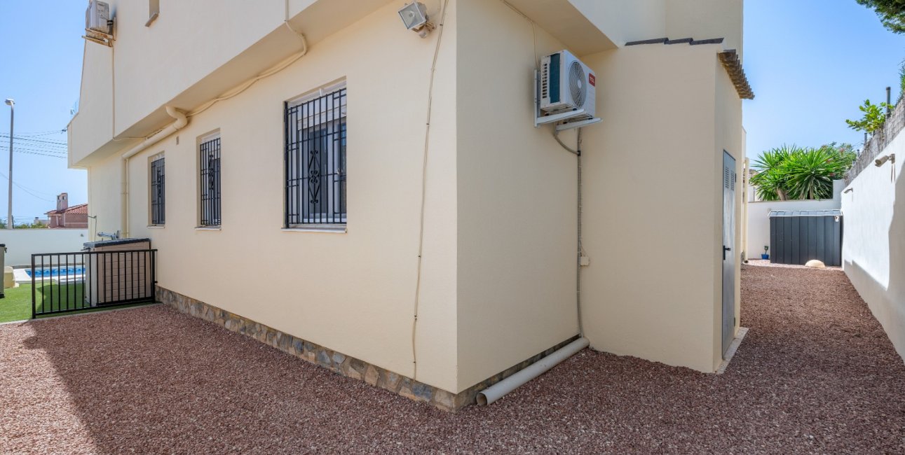 Resale - Villa -
Ciudad Quesada - Ciudad Quesada - Town